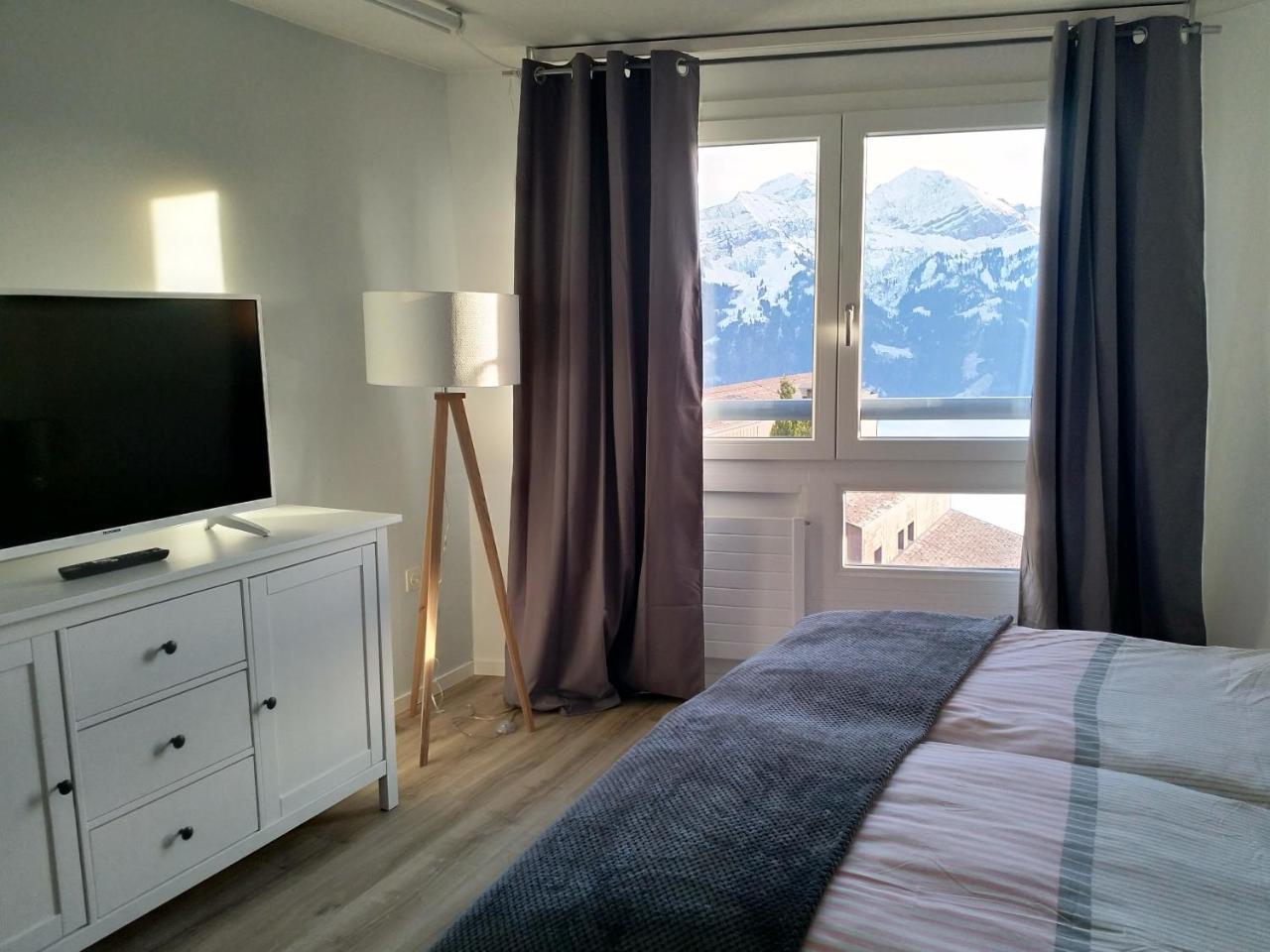 Swiss Seeblick Apartment Mit Hotelanbindung Beatenberg Luaran gambar