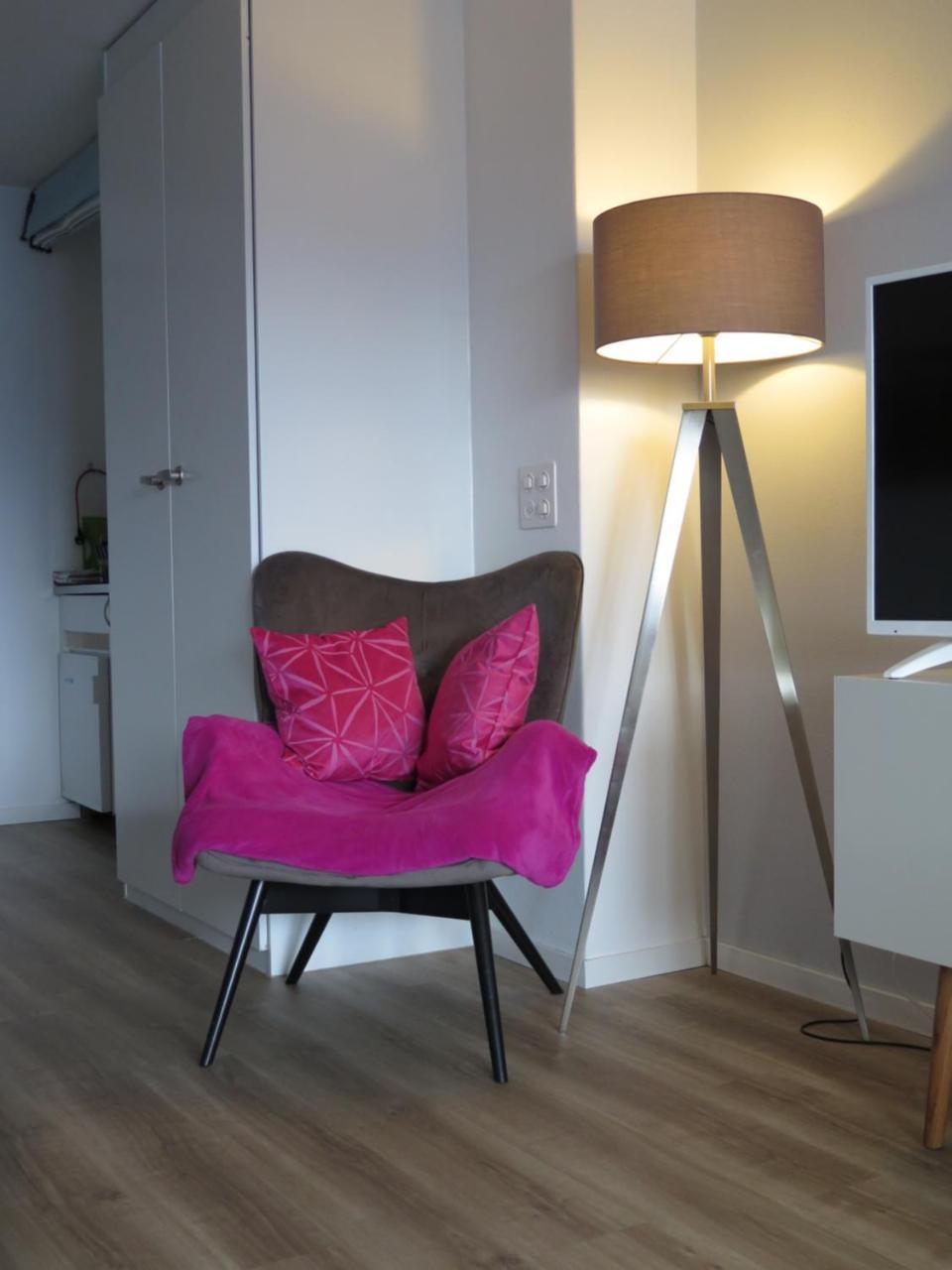 Swiss Seeblick Apartment Mit Hotelanbindung Beatenberg Luaran gambar